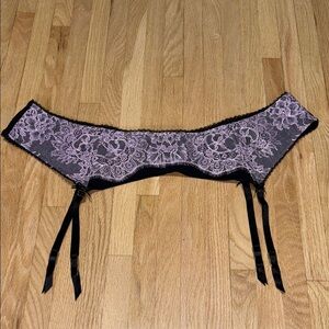 Ashley Graham (AG) Black and Pink Garter Belt Elegant Lace Women's Intimate